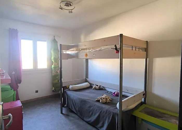 Agreable Maison Avec Jacuzzi Vakantiehuis *